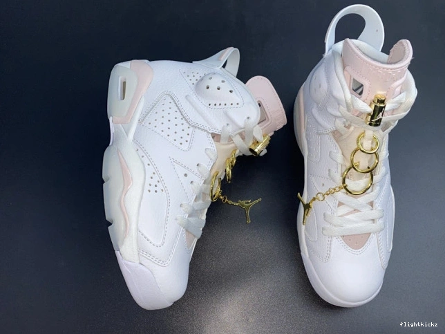 (W) Gold DH9696-100 6 Hoops Jordan Air Retro 0815